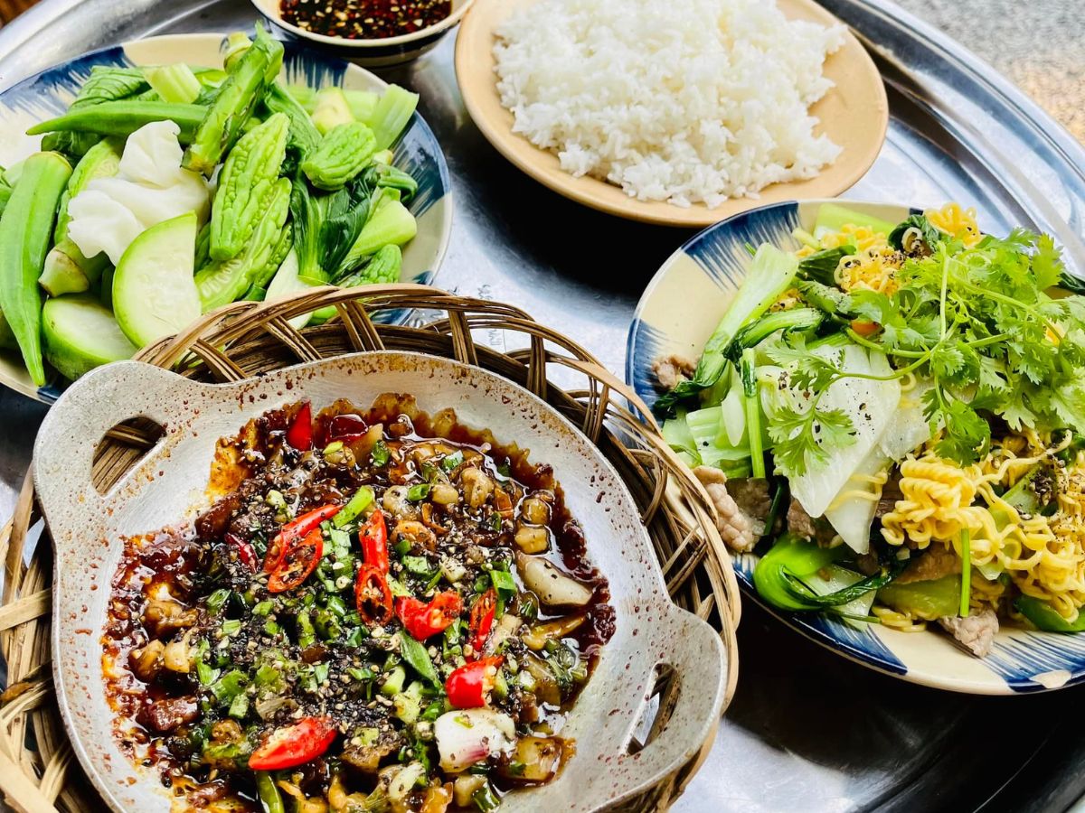 Ẩm thực Tây Ninh đậm vị, kết hợp hài hòa giữa chua, cay, mặn, ngọt.