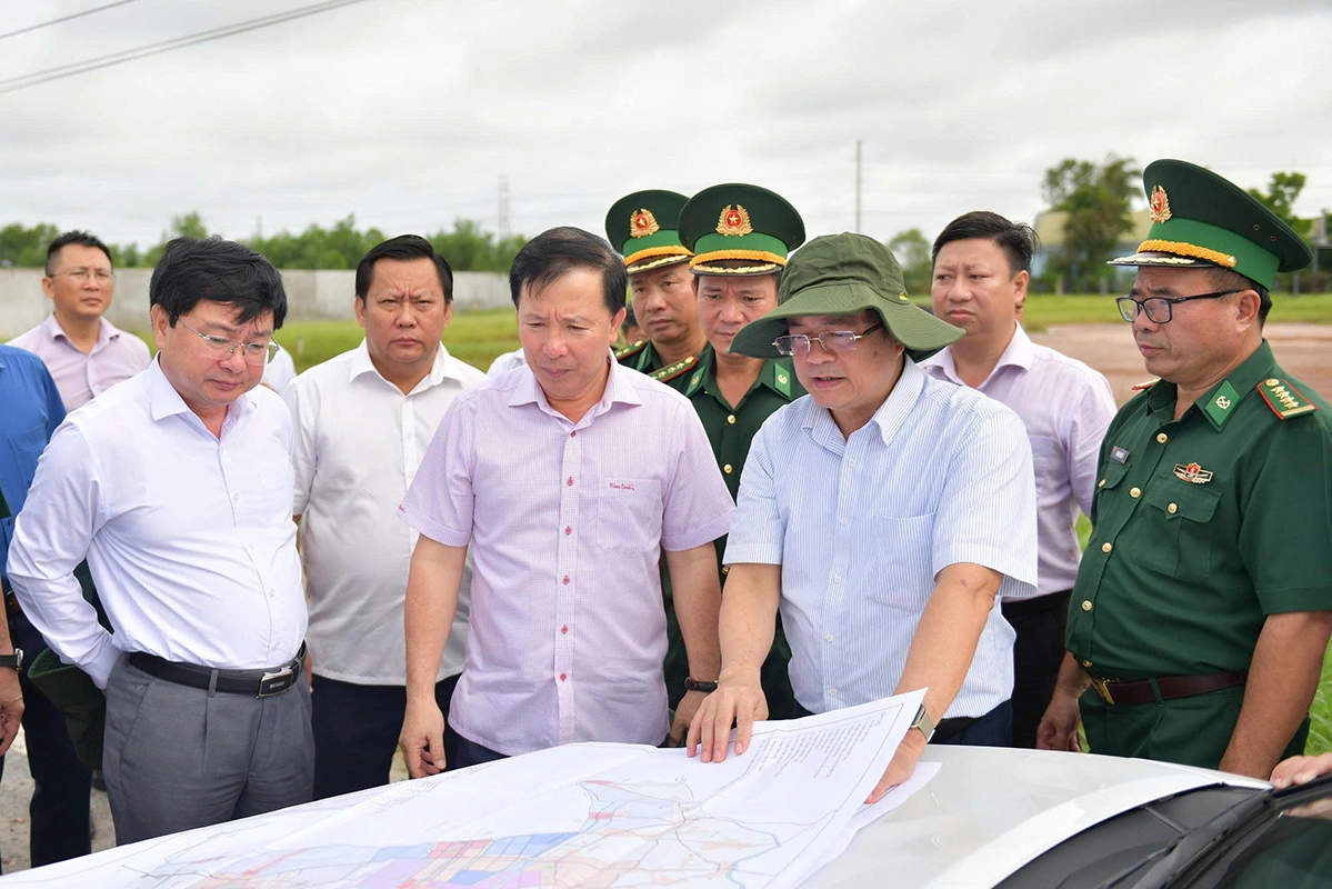 Lãnh đạo tỉnh Tây Ninh khảo sát thực địa dự án cao tốc TP.HCM - Mộc Bài