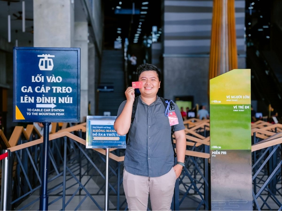 Một ngày trải nghiệm đầy đủ tại Sun World Ba Den Mountain nên khởi đầu từ sáng sớm để có nhiều thời gian khám phá.